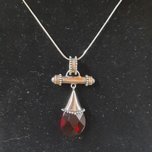 Vintage Sterling Silver Faceted Red Stone Necklace